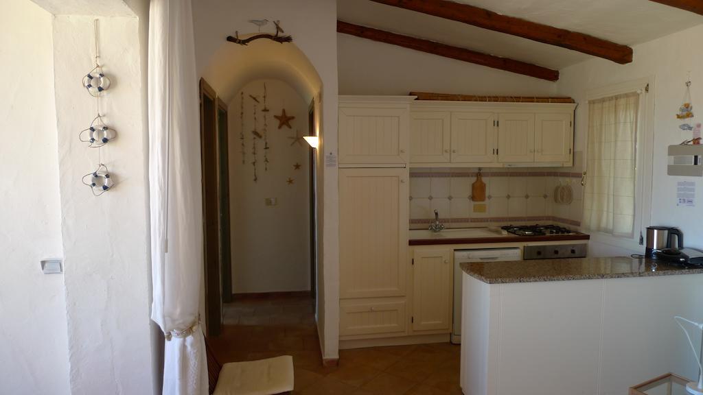 Casa Molara Villa San Teodoro  Oda fotoğraf